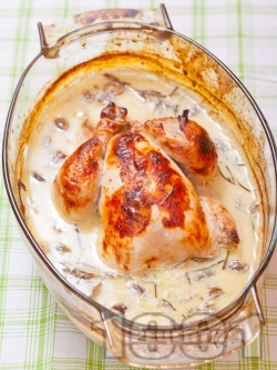 Пиле печено в прясно мляко в йенско стъкло - снимка на рецептата